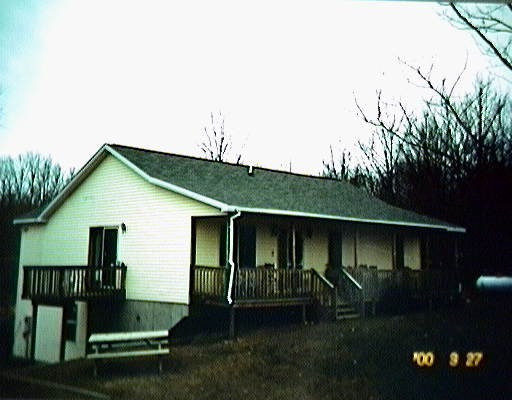 597 W Valley Rd