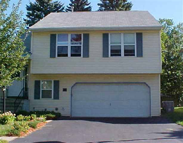 11 Weathercrest Dr