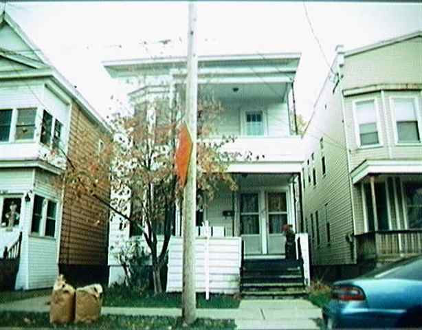460 West St