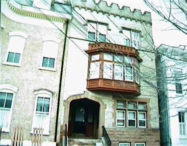 223 Union St