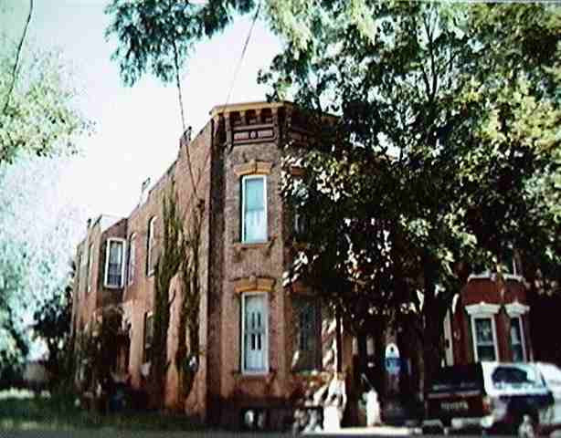 223 Green St