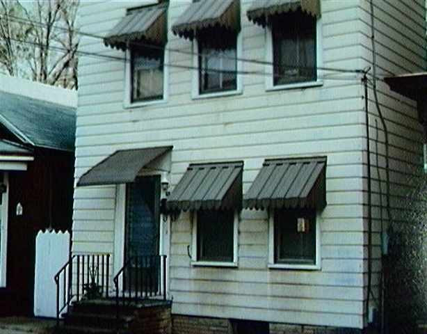 118 Lancaster St