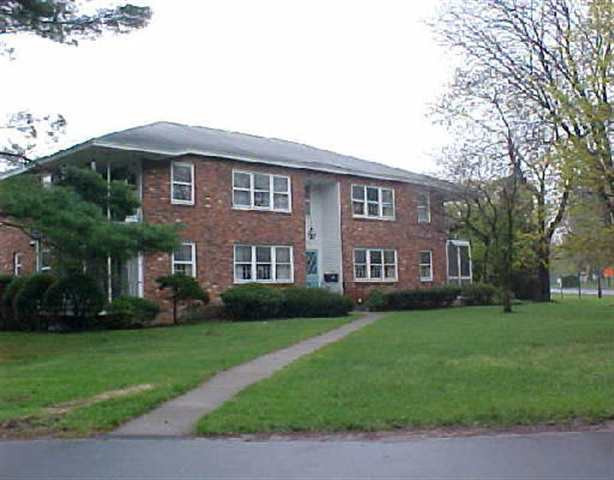 3 Minnowbrook Ave