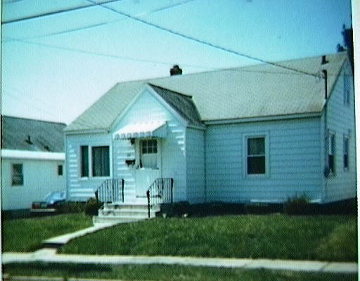 23 Catherine St