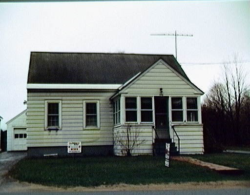556 Main St