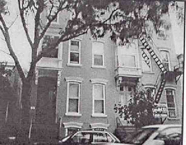 393 Madison Ave