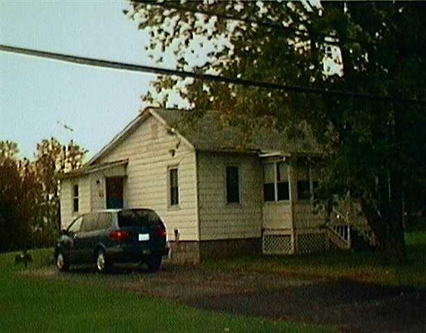 3 Mansion St