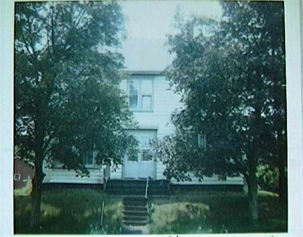 88 Main St