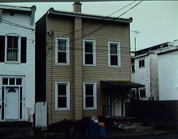 82 Melville Ave