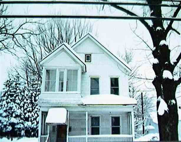 1871 Hamburg St