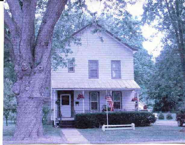 163 Mansion St