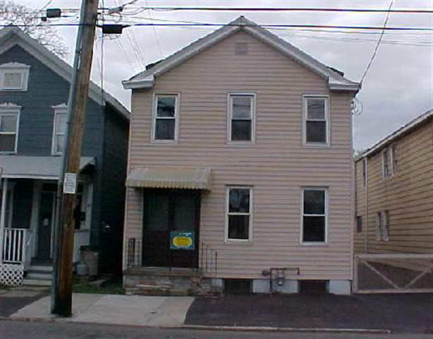 39 Hudson Ave