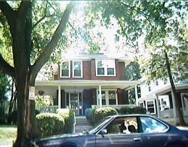 792 Park Ave