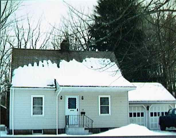 18 Jennifer Rd
