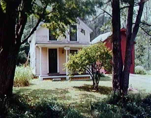 31 Long Pond Rd