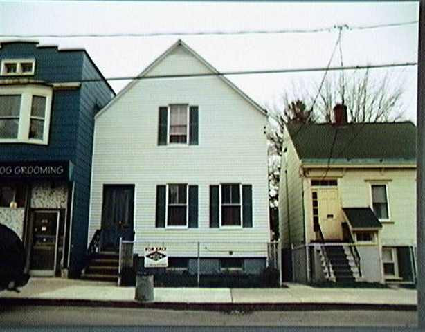 308 Delaware Ave
