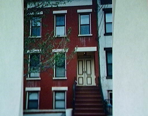 90 Clinton Ave