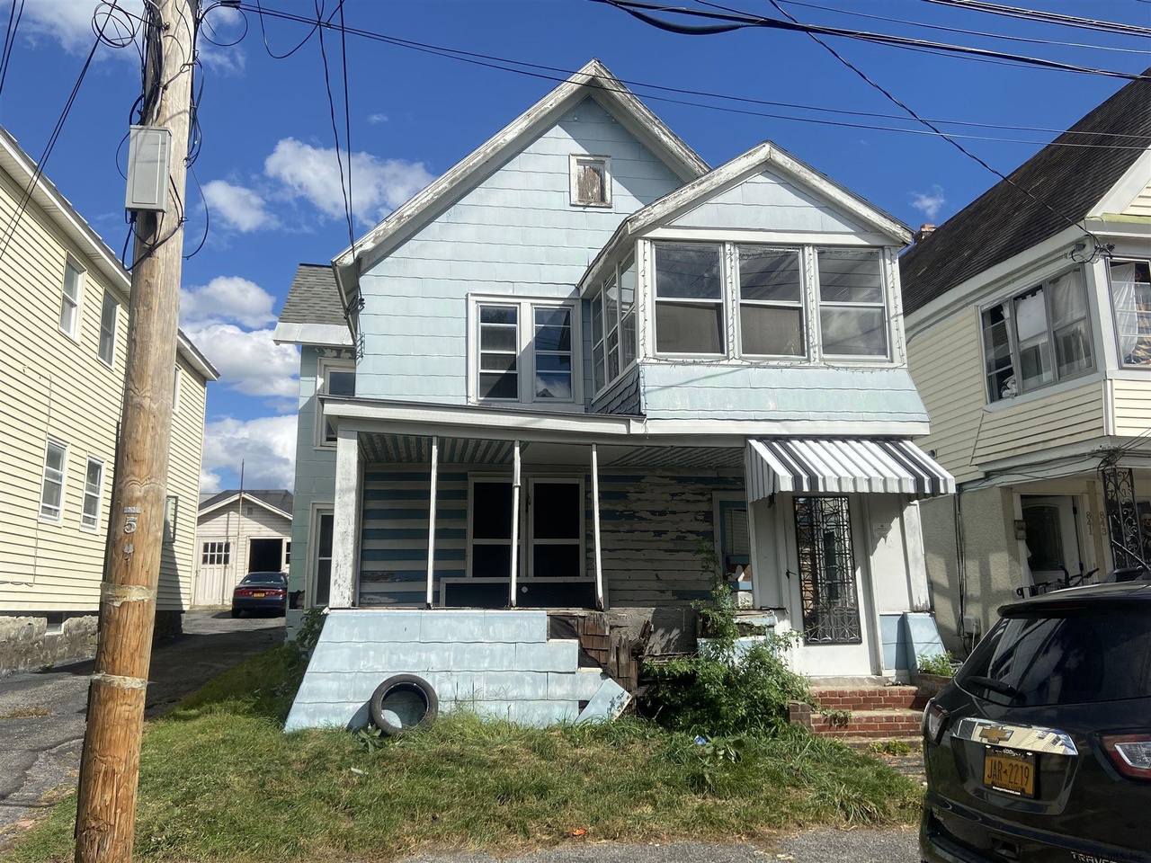 837 Bradt St, Schenectady, NY 12306