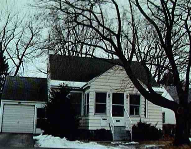 1341 Rosewood Ave