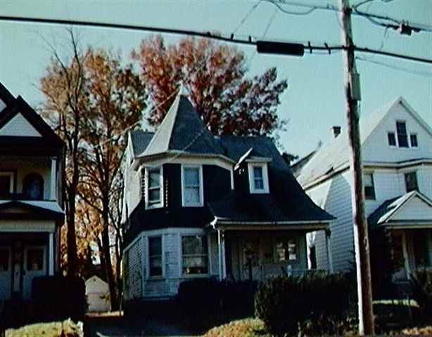 1652 Rugby Rd