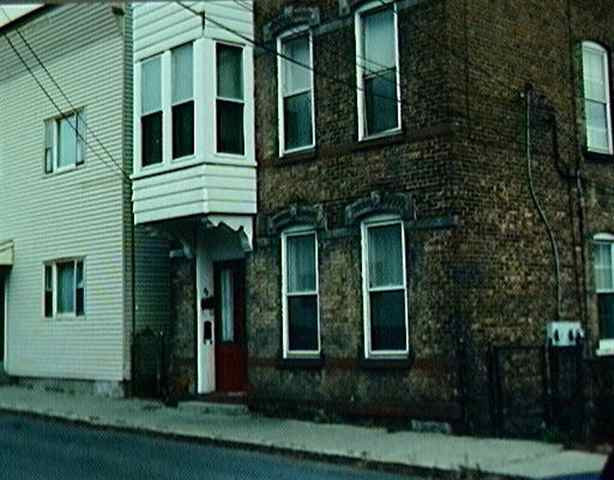82 Lancaster St