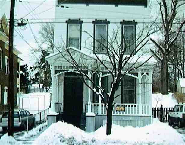 48 Younglove Ave
