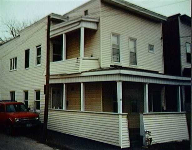 35 Union St