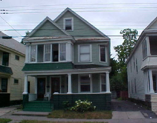 17 Hawk St
