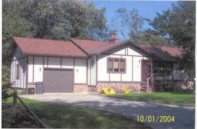 61 Van Dyke St, Coxsackie, NY 12051