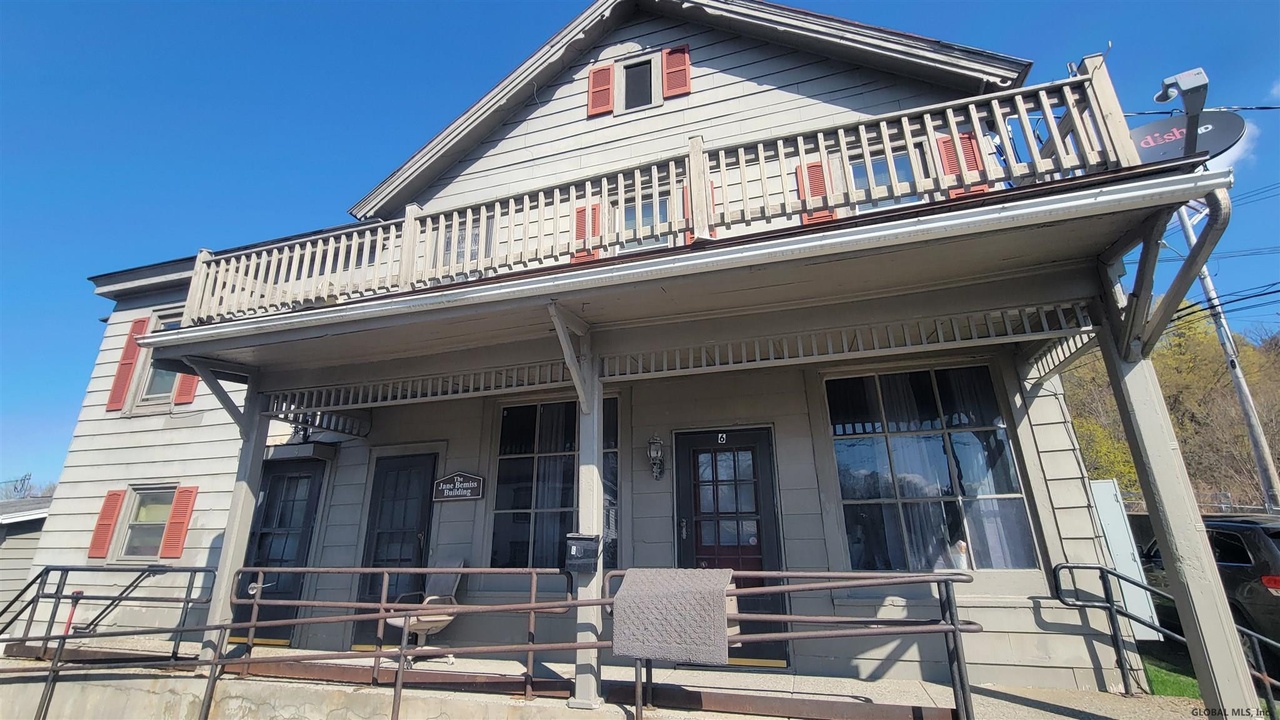 1121 State Route 295, East Chatham, NY 12060