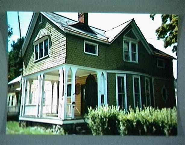 26 E Main St