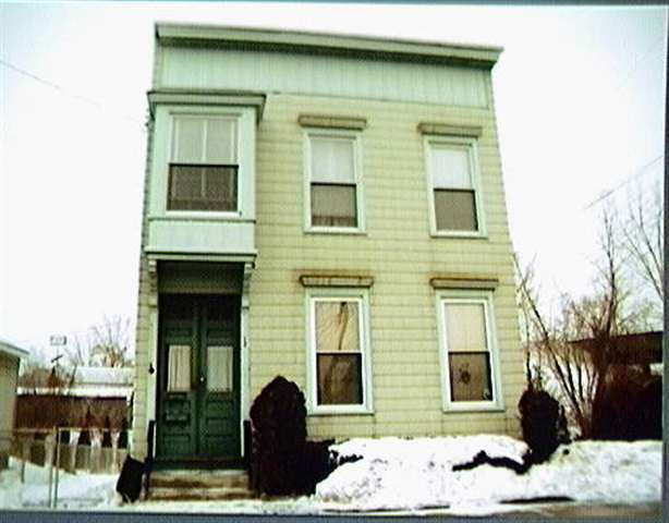 12 Sumpter St