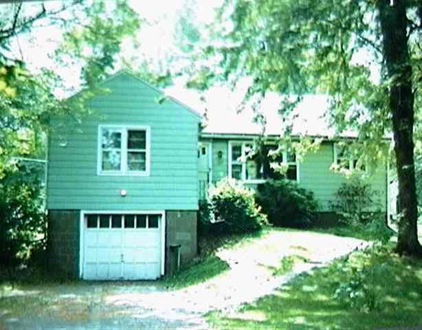 1520 Van Hoesen Rd