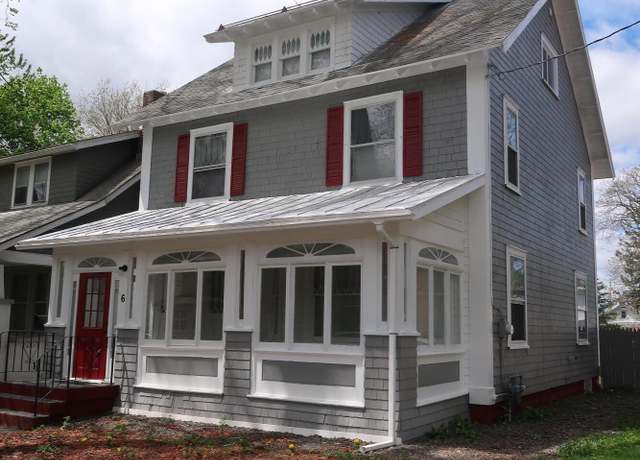 Property at 6 Alvey St, Schenectady, NY 12304, 4 beds, 2.5 baths