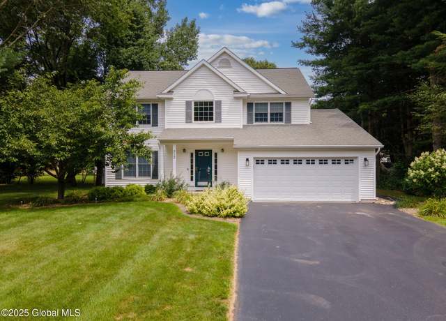 Property at 313 Partridgeberry Ct, Guilderland, NY 12303, 4 beds, 2.5 baths