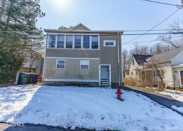 Property at 48 Watervliet Ave, Cohoes, NY 12047, 5 beds, 2.5 baths