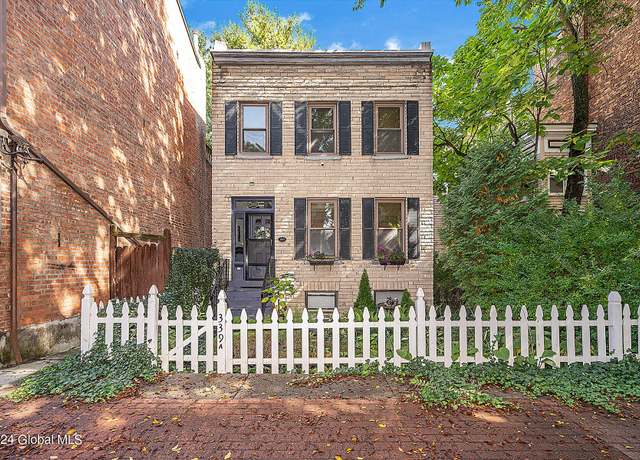 Property at 339A Madison Ave, Albany, NY 12210, 3 beds, 3 baths