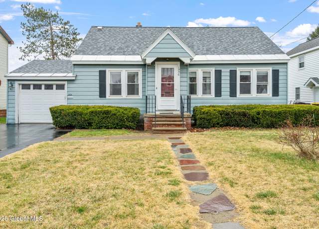 Property at 1226 Palma Ave, Rotterdam, NY 12306, 3 beds, 2.5 baths