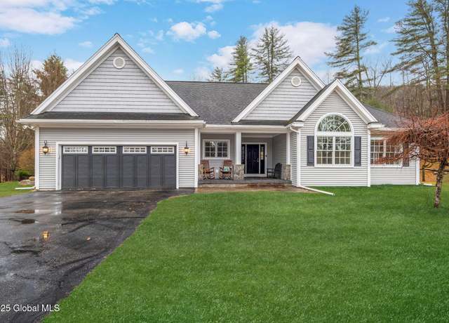 Property at 231 Potter Rd, Gansevoort, NY 12831, 3 beds, 2 baths