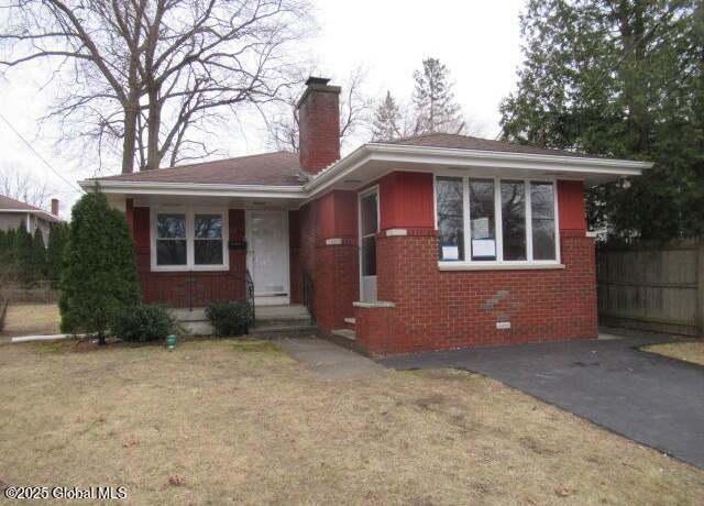 Property at 87 Orlando Ave, Albany, NY 12203, 3 beds, 2 baths