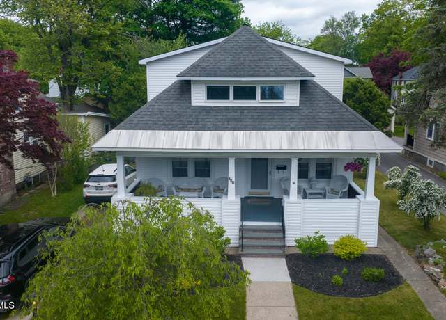 Property at 156 East Ave, Saratoga Springs, NY 12866, 3 beds, 2 baths