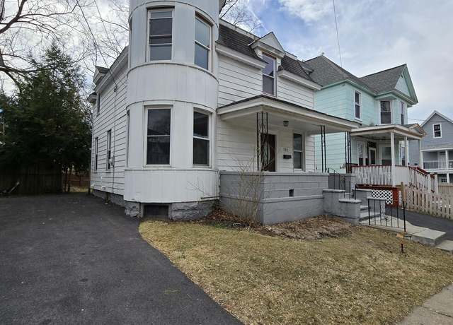 Property at 722 Mason St, Schenectady, NY 12308, 4 beds, 1.5 baths