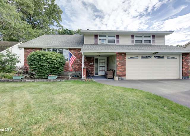Property at 46 Cindy Crest Dr, Rotterdam, NY 12306, 4 beds, 2 baths