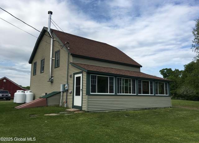 Property at 162 Garnet Lake Rd, Warrensburg, NY 12885, 4 beds, 2 baths