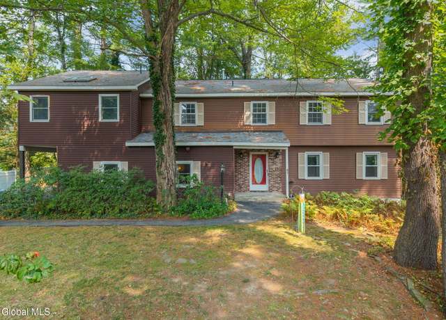 Property at 47 Campus Club Dr, Guilderland, NY 12084, 4 beds, 3 baths
