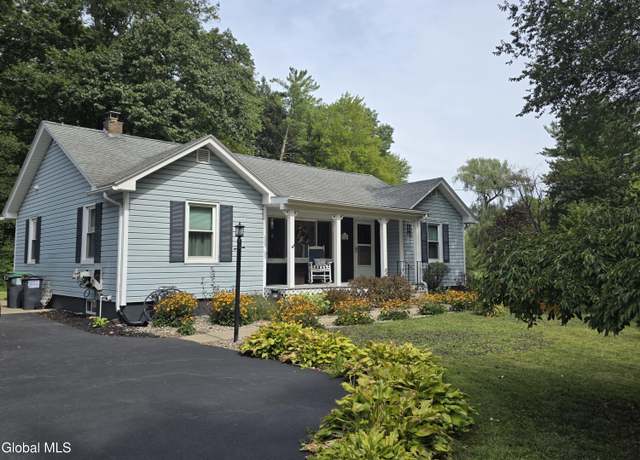 Property at 128 Droms Rd, Glenville, NY 12302, 3 beds, 1 bath