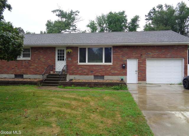 Property at 2161 Robinwood Ave, Rotterdam, NY 12306, 3 beds, 1 bath