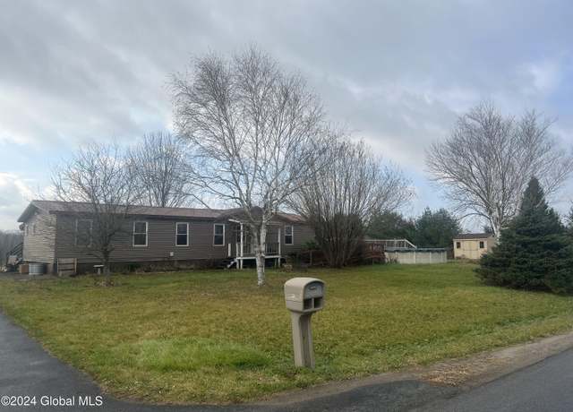 Property at 238 Mcewan Rd, Canajoharie, NY 13317, 2 beds, 1.5 baths