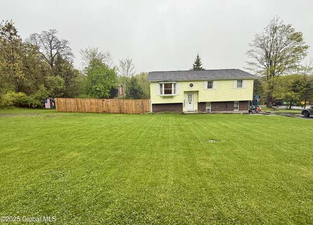 Property at 13 Breeze Dale Dr, Averill Park, NY 12018, 4 beds, 2 baths