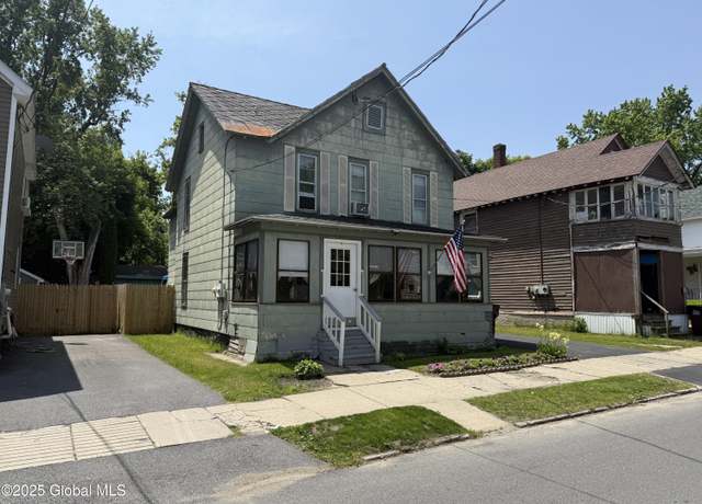 Property at 32 5th Ave, Gloversville, NY 12078, 4 beds, 2 baths